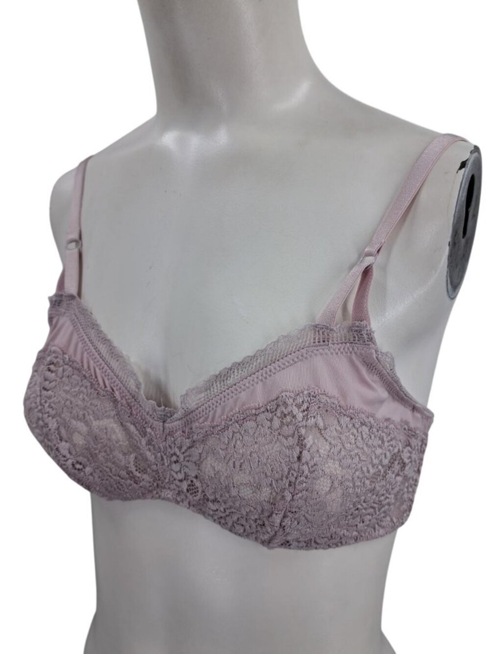 Intimately Free People Underwire Lace Sheer Bra Size 34C Pale Purple Lavender
